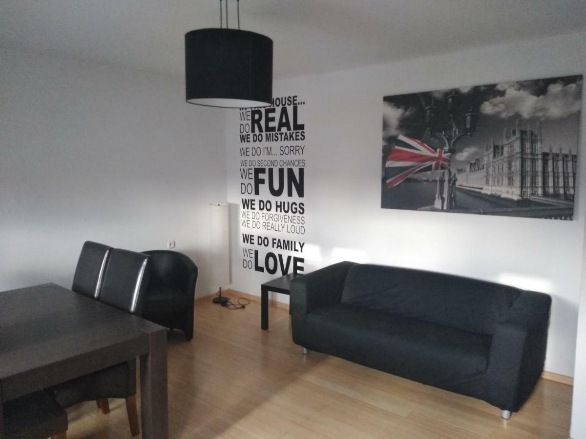 Appartamento Apartament Centrum Szczecinek Esterno foto